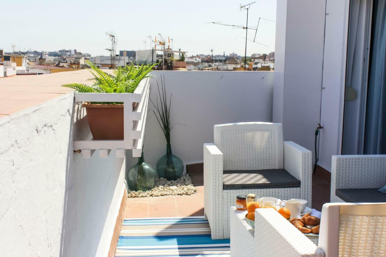 Atico Centrico Con Vistas Apartment Seville Exterior photo