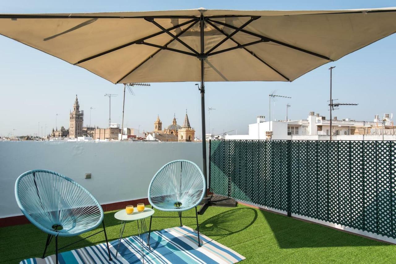 Atico Centrico Con Vistas Apartment Seville Exterior photo